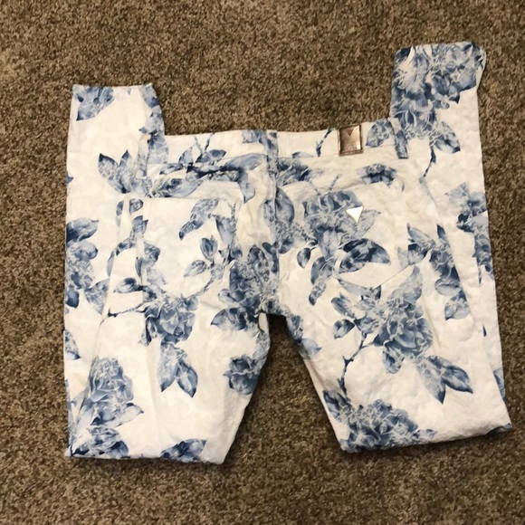 Guess jeans - Picture 2 of 7